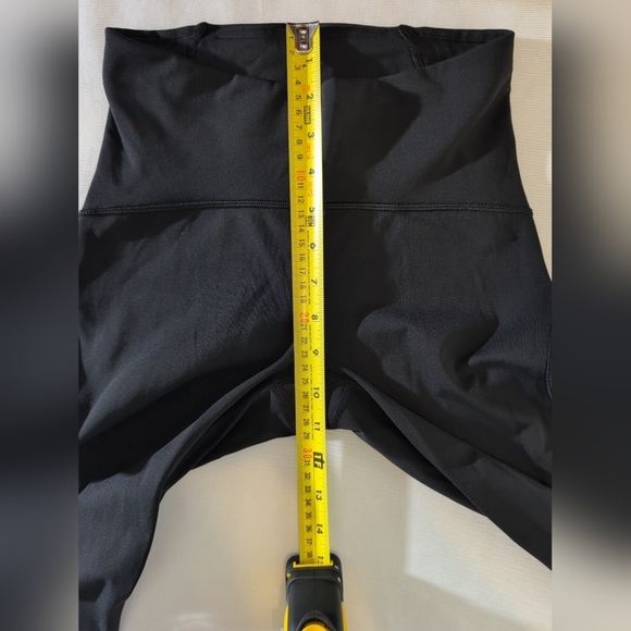 Lululemon Train Time Mesh Crop Leggings Womens 4 Black Gym Athleisure Training - Picture 8 of 10
